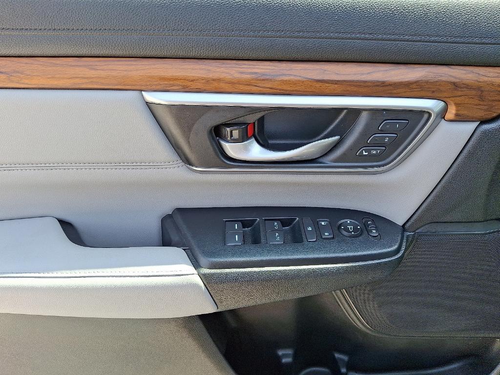 used 2022 Honda CR-V car, priced at $29,995