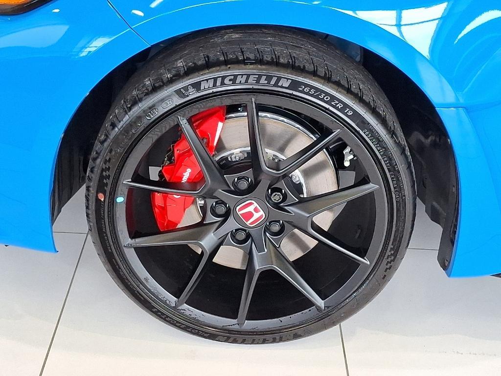 new 2025 Honda Civic Type R car