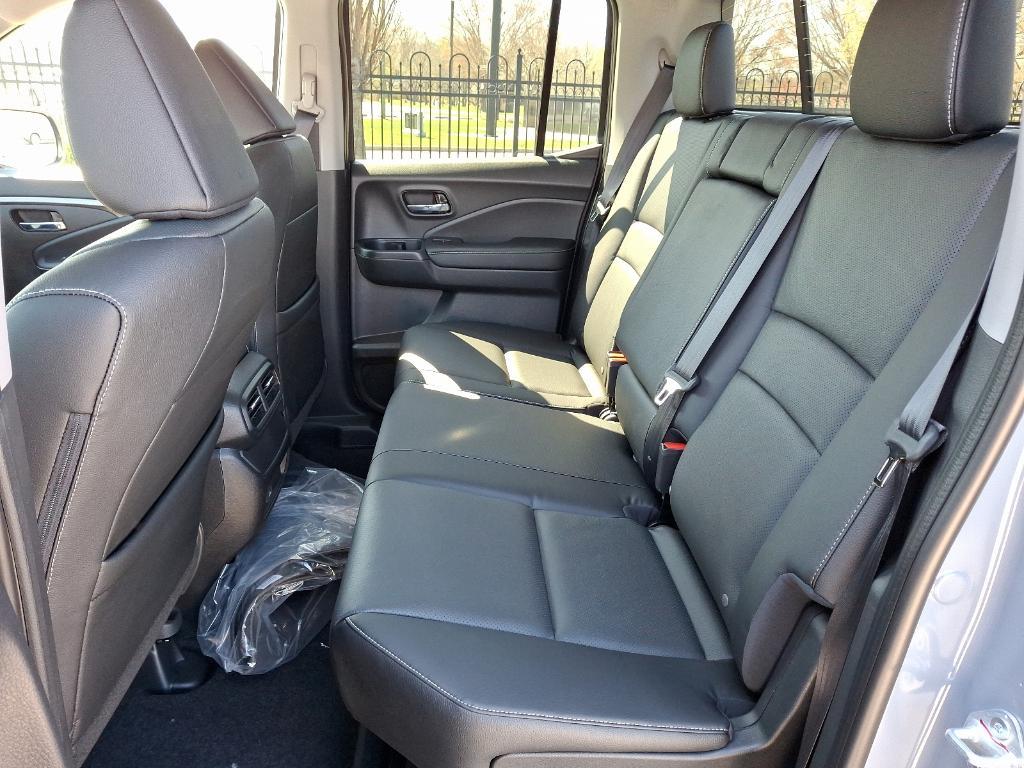 new 2025 Honda Ridgeline car, priced at $43,249