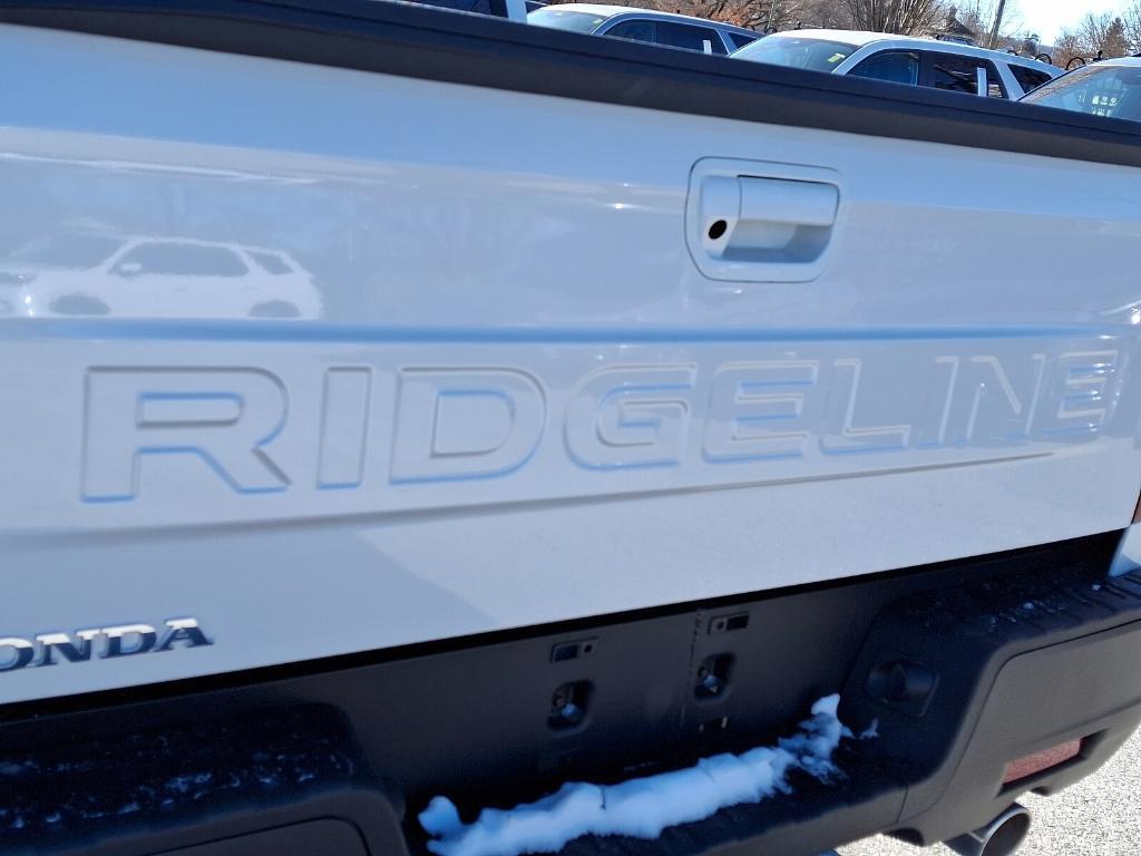 new 2025 Honda Ridgeline car, priced at $44,830