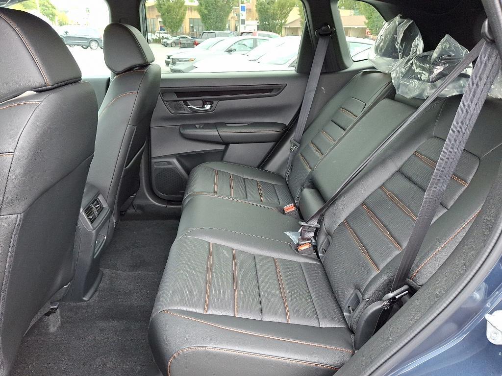 new 2026 Honda CR-V Hybrid car, priced at $40,640