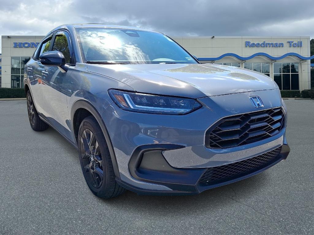 used 2025 Honda HR-V car, priced at $28,999