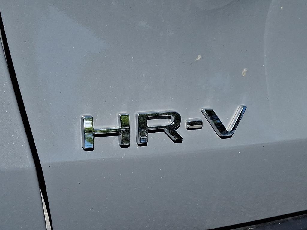 used 2025 Honda HR-V car, priced at $28,999