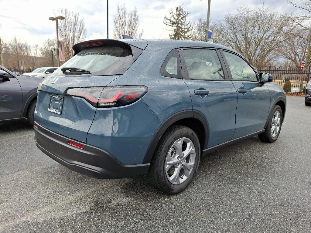 new 2025 Honda HR-V car, priced at $28,655