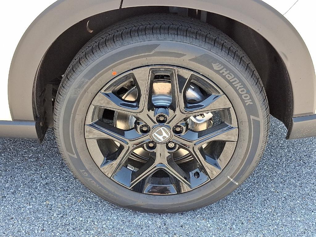 new 2025 Honda HR-V car, priced at $30,523