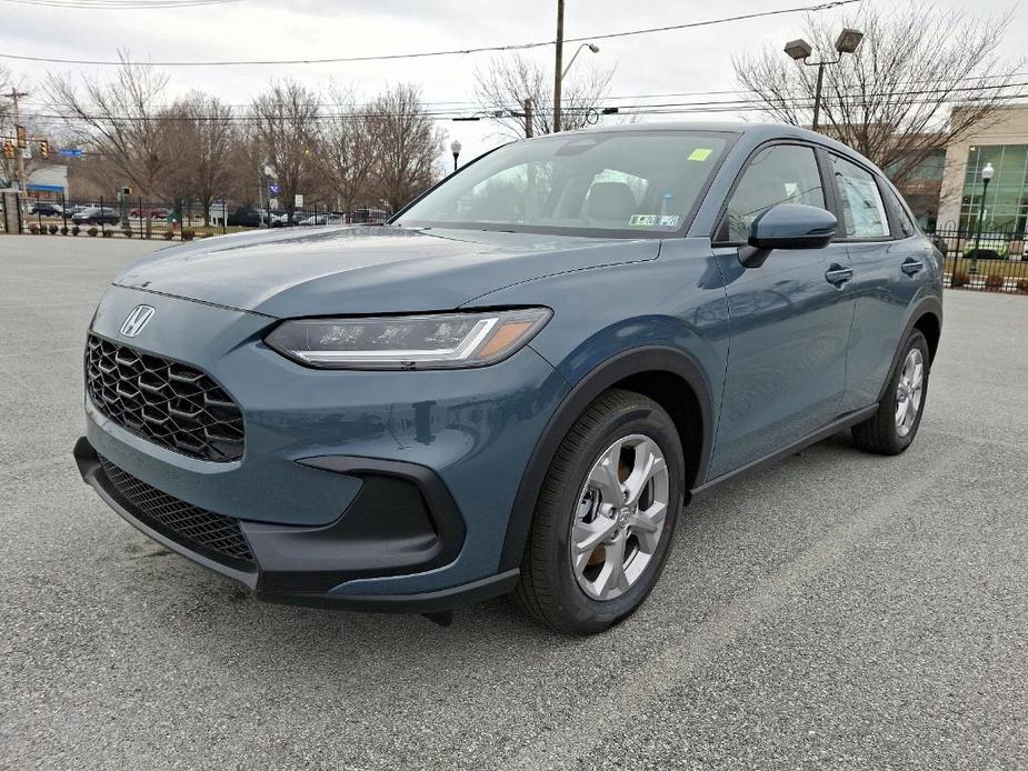 new 2025 Honda HR-V car, priced at $28,705