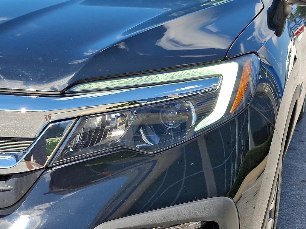 used 2021 Honda Pilot car, priced at $26,795