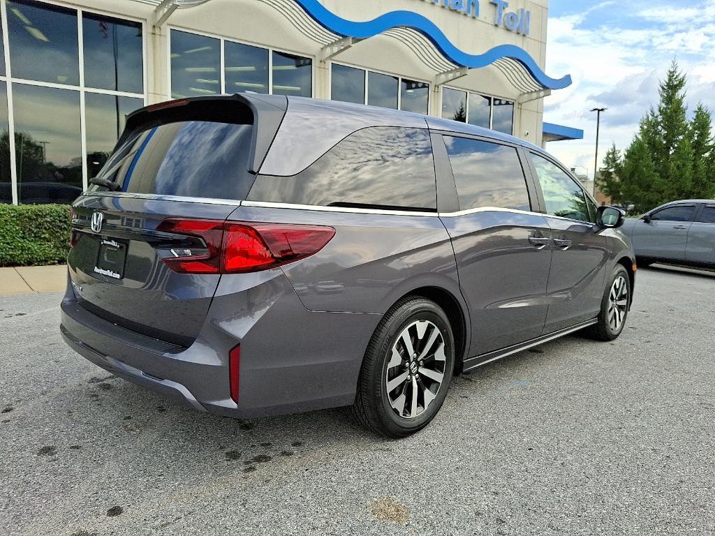 used 2025 Honda Odyssey car, priced at $41,995