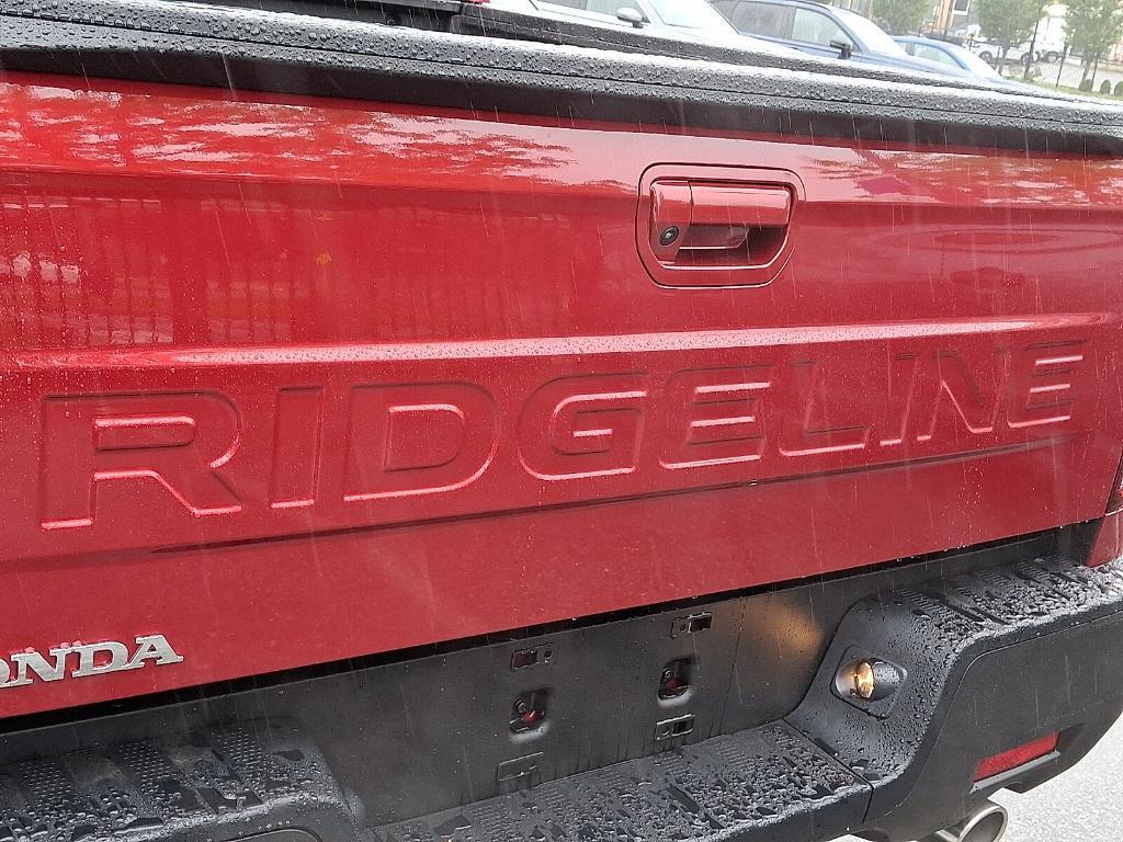new 2025 Honda Ridgeline car, priced at $43,709