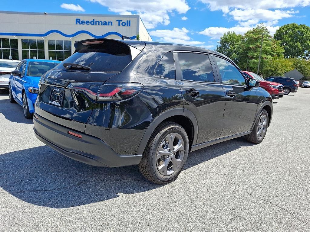 new 2026 Honda HR-V car, priced at $28,989