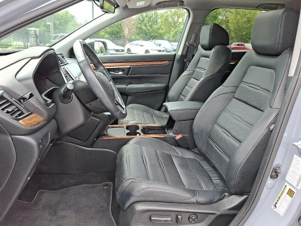 used 2022 Honda CR-V car, priced at $30,995