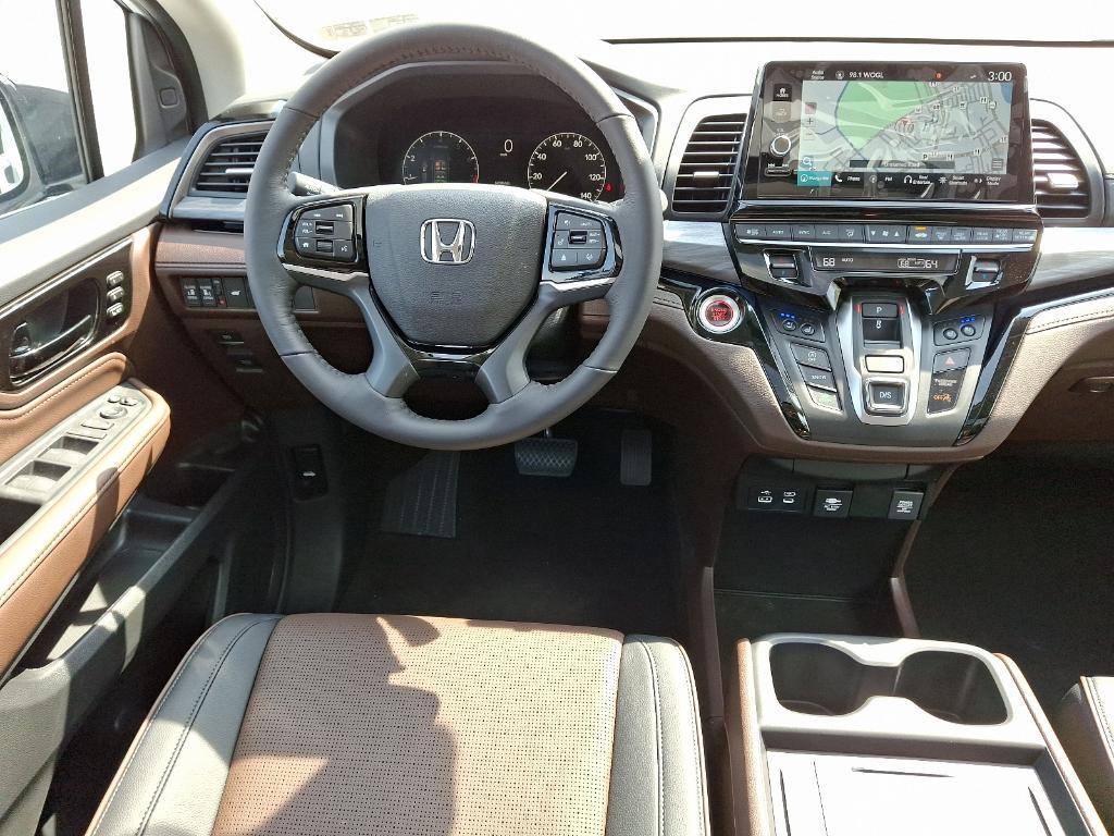 new 2025 Honda Odyssey car, priced at $49,917