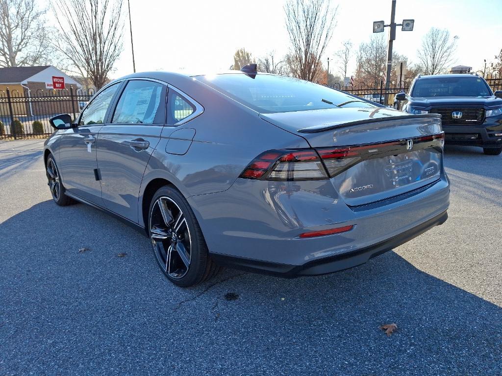 new 2025 Honda Accord Hybrid car, priced at $34,656