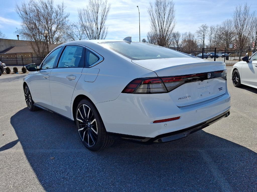 new 2025 Honda Accord Hybrid car, priced at $40,905