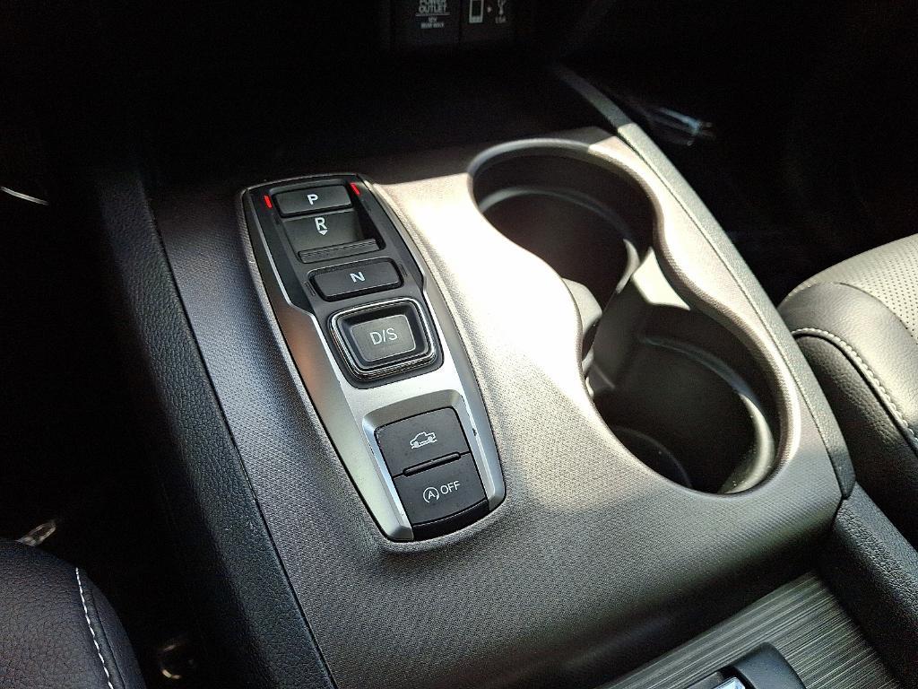 used 2022 Honda Ridgeline car, priced at $37,995