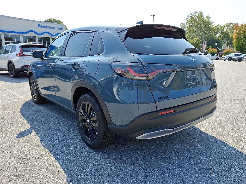 new 2026 Honda HR-V car, priced at $31,054