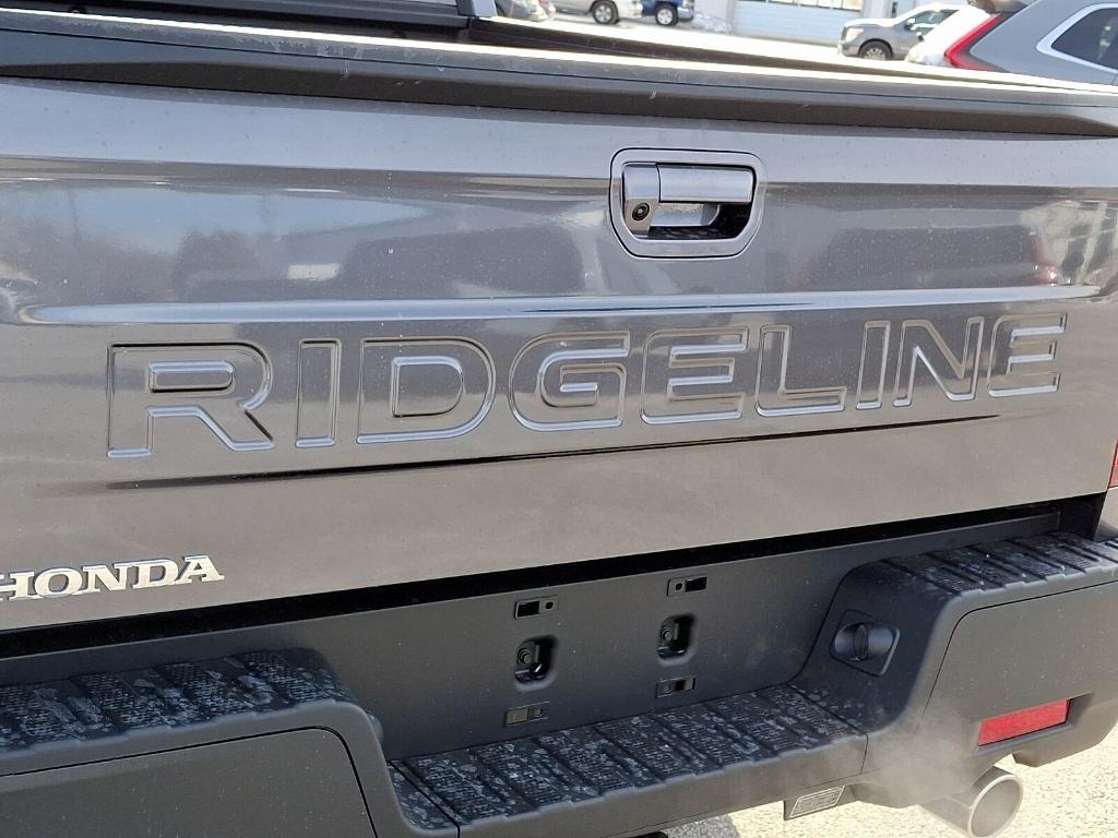 new 2025 Honda Ridgeline car, priced at $44,430