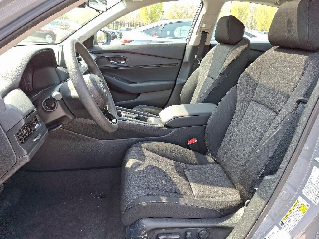 new 2025 Honda Accord car, priced at $31,762