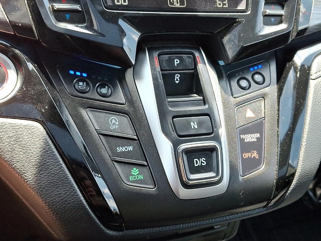 used 2023 Honda Odyssey car, priced at $48,999