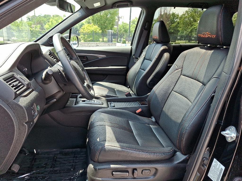 used 2022 Honda Passport car, priced at $31,995