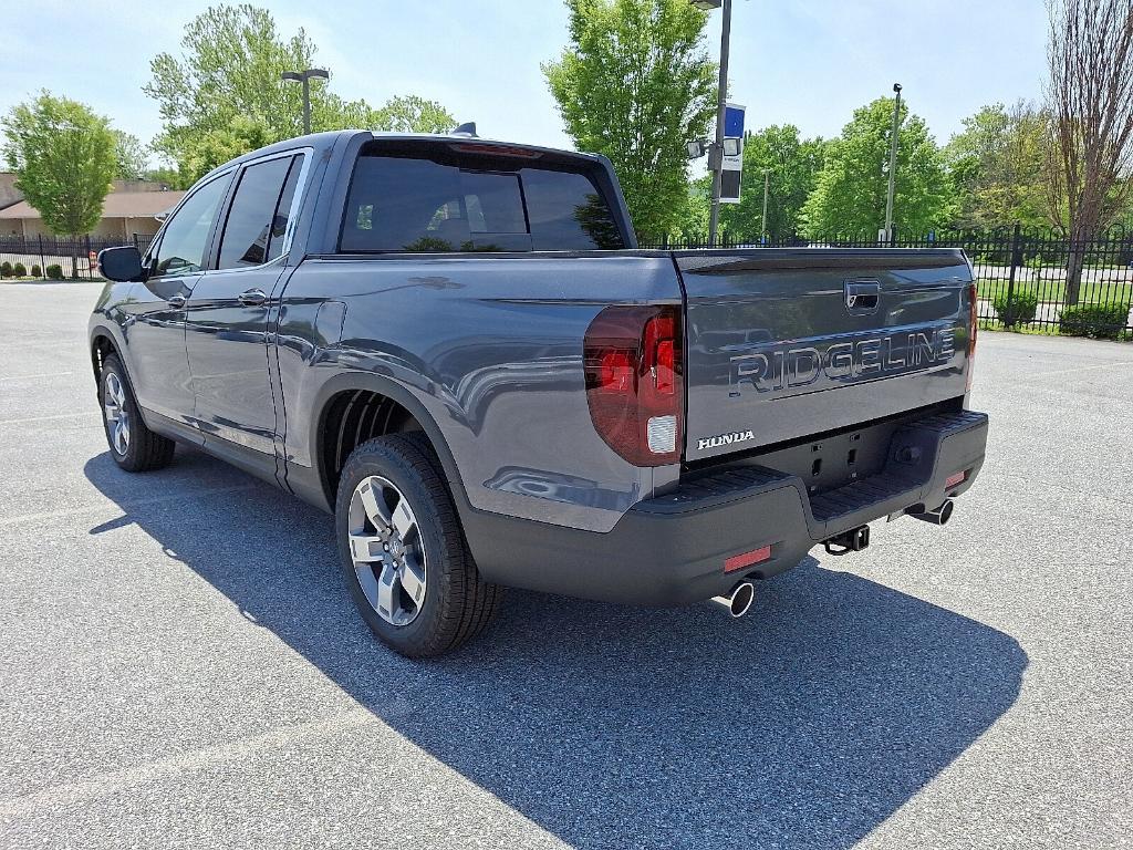 new 2025 Honda Ridgeline car, priced at $42,822
