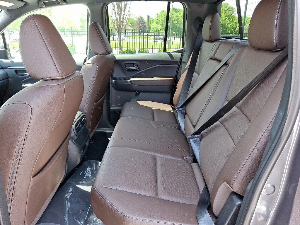 new 2025 Honda Ridgeline car, priced at $42,822