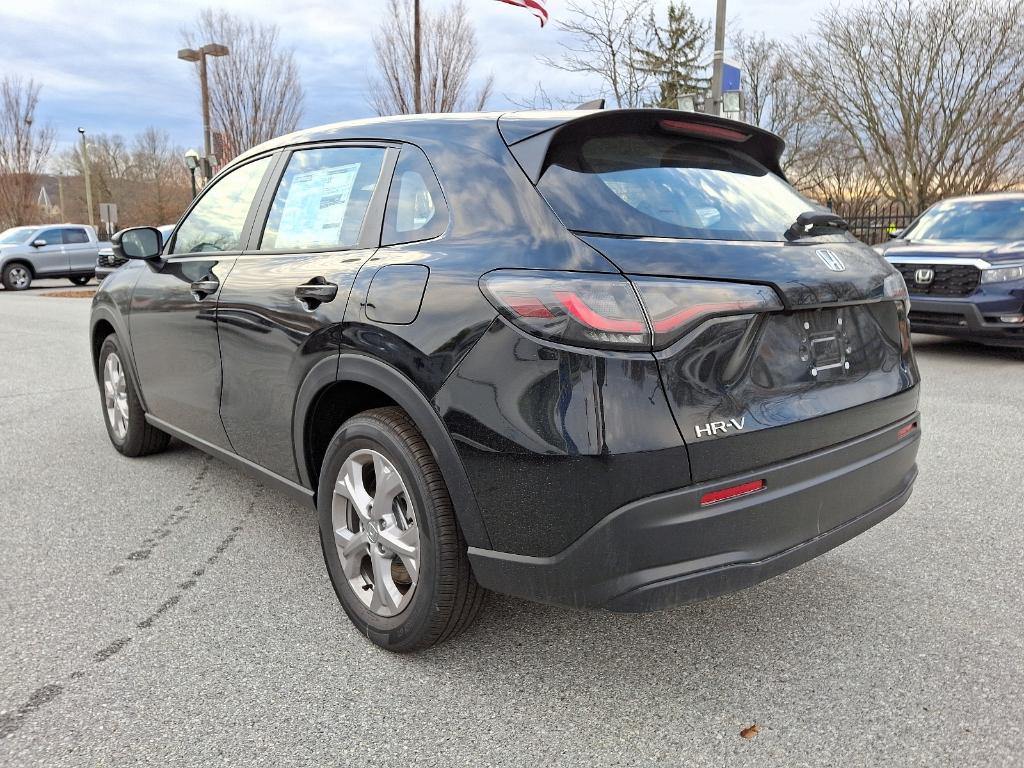 new 2025 Honda HR-V car, priced at $28,177