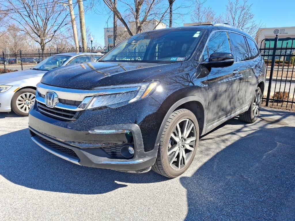 used 2021 Honda Pilot car, priced at $29,999