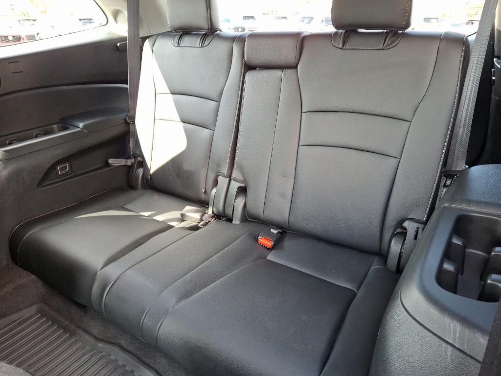used 2021 Honda Pilot car, priced at $26,495