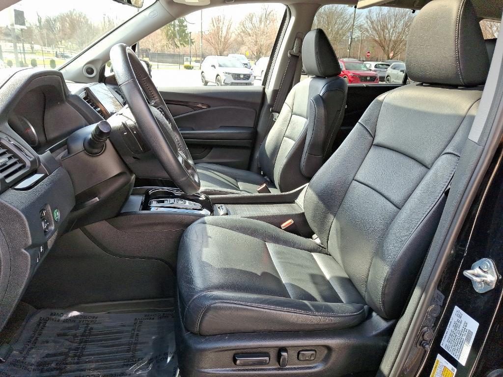 used 2021 Honda Pilot car, priced at $26,495
