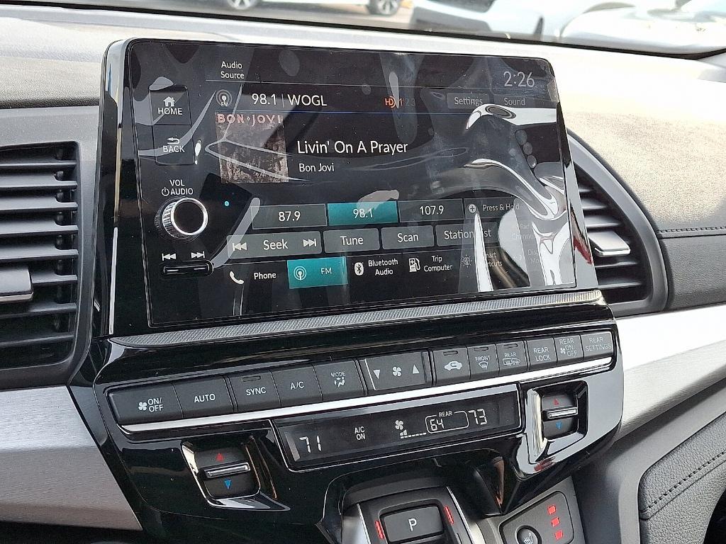 new 2026 Honda Odyssey car, priced at $44,186