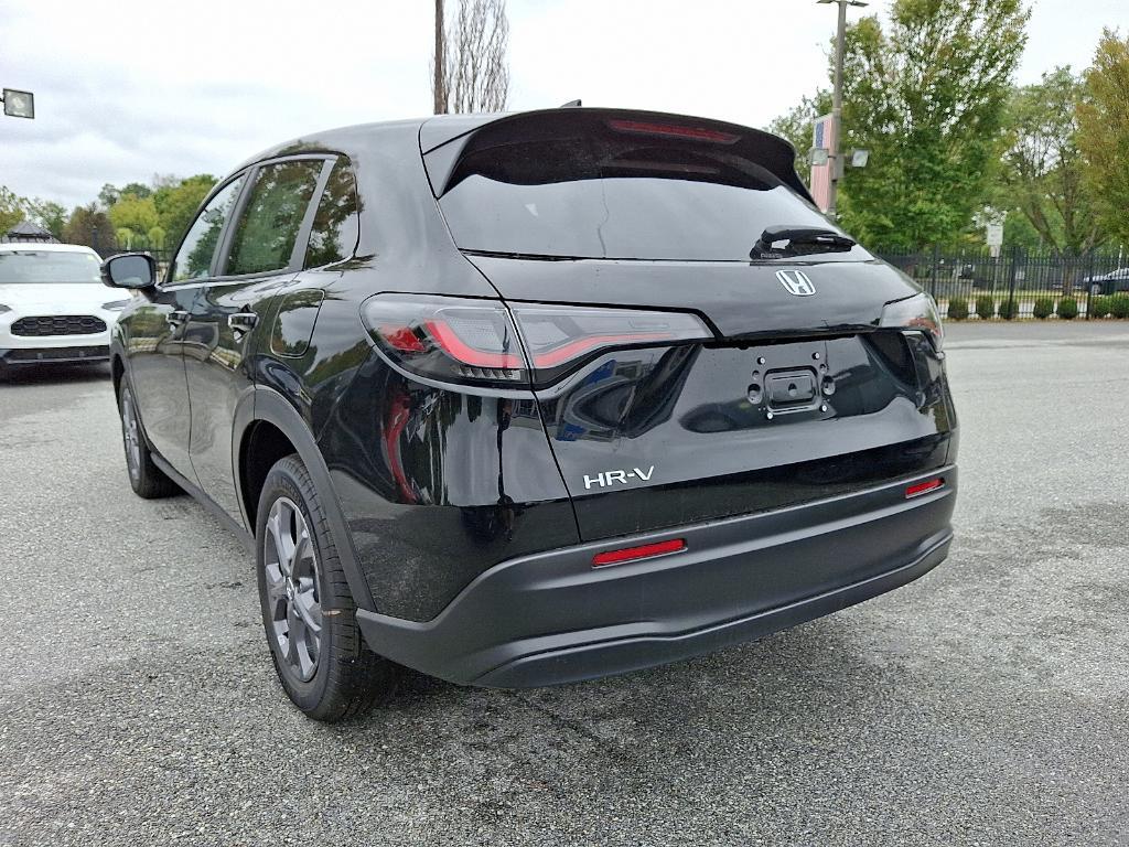 new 2026 Honda HR-V car, priced at $28,989
