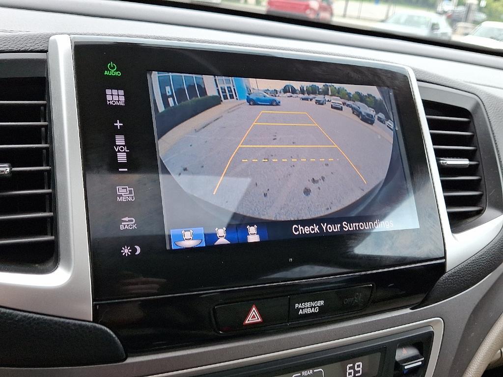 used 2016 Honda Pilot car, priced at $16,595