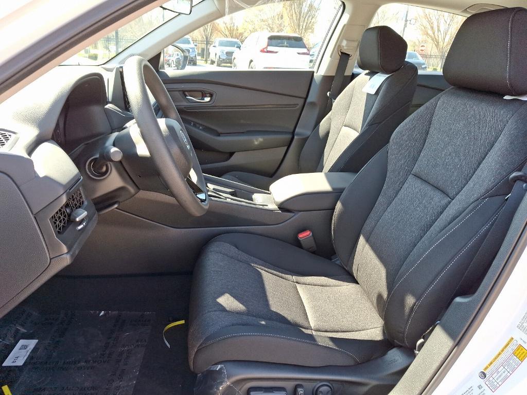 new 2025 Honda Accord car, priced at $31,762