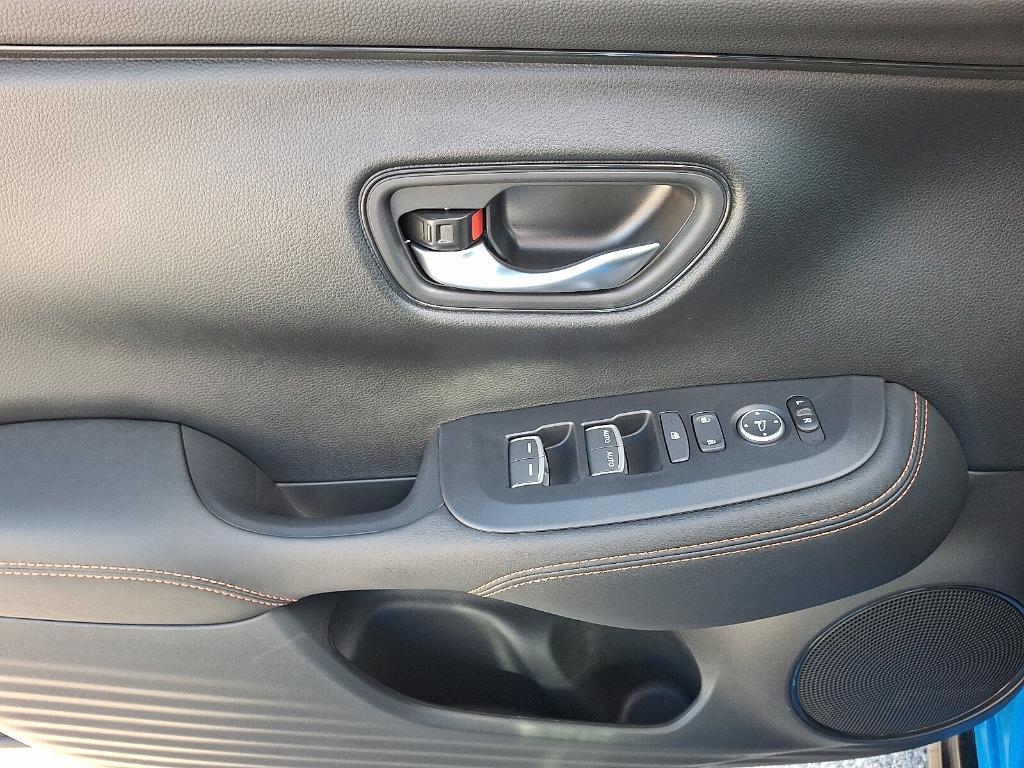 new 2026 Honda HR-V car, priced at $31,054