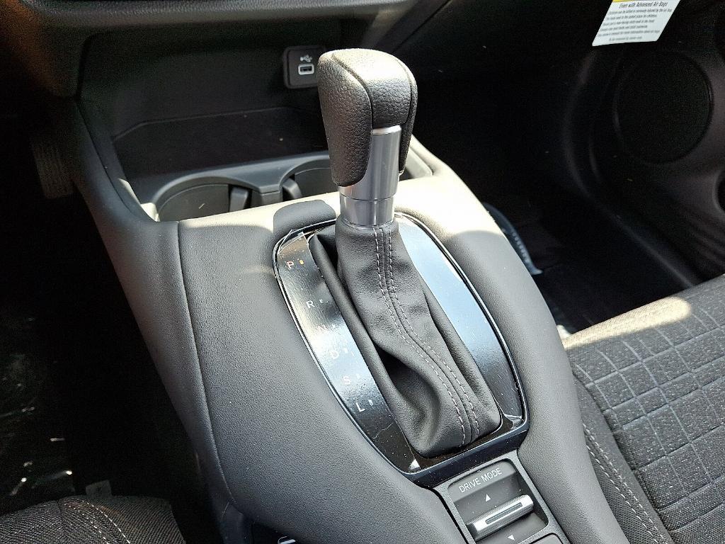 new 2025 Honda HR-V car, priced at $28,656