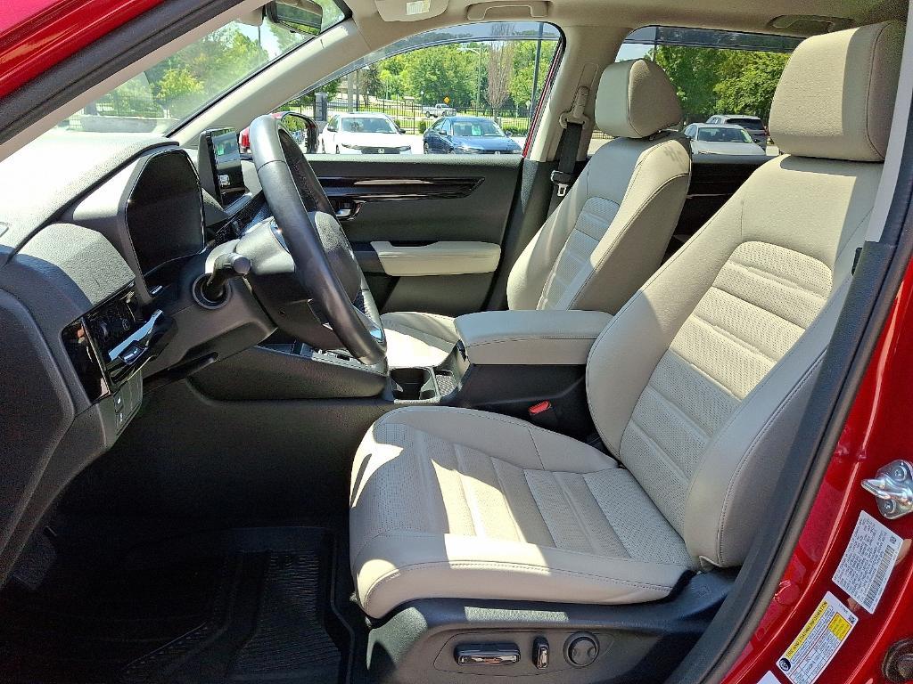 used 2024 Honda CR-V car, priced at $32,995