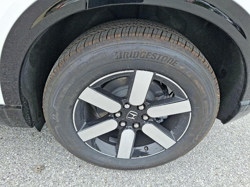 new 2025 Honda Prologue car, priced at $53,422