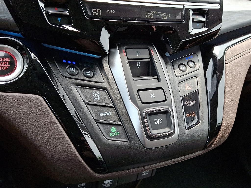new 2025 Honda Odyssey car, priced at $49,917