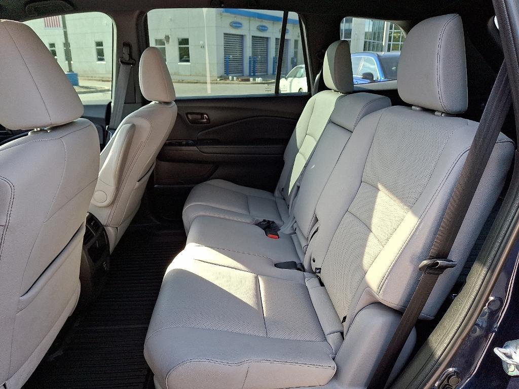 used 2022 Honda Passport car, priced at $29,995