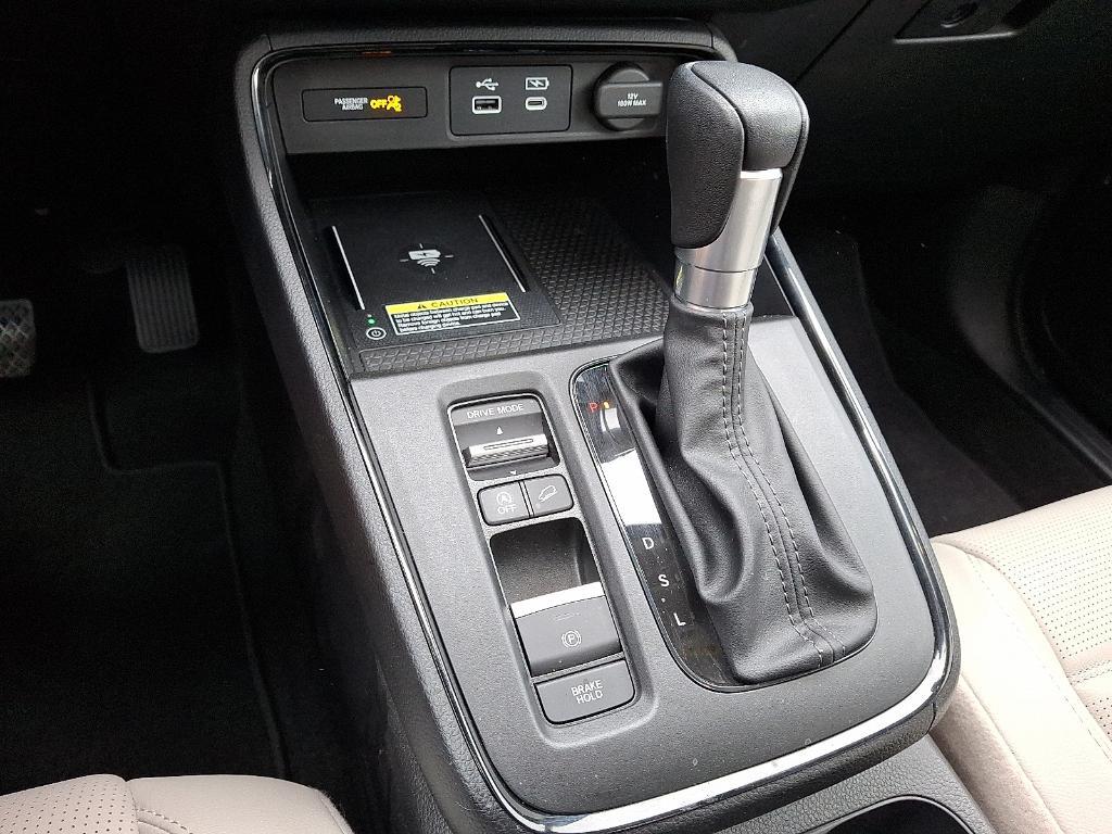 used 2024 Honda CR-V car, priced at $35,995