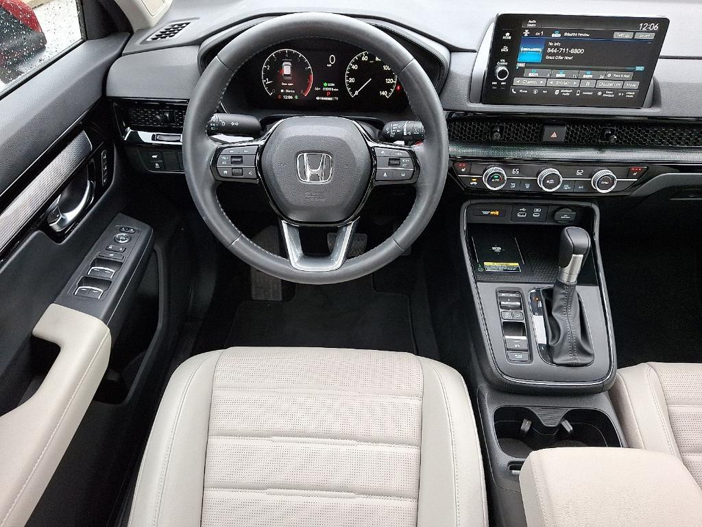 used 2024 Honda CR-V car, priced at $35,995