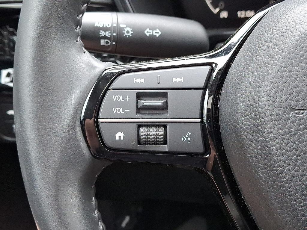 used 2024 Honda CR-V car, priced at $35,995