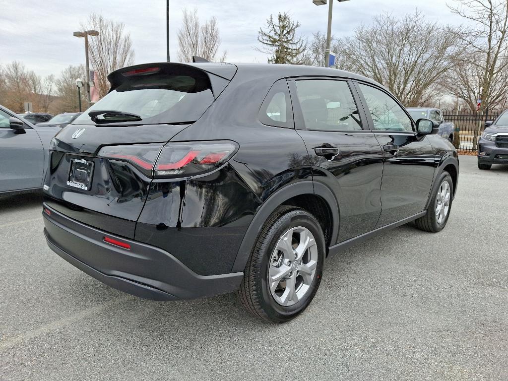 new 2025 Honda HR-V car, priced at $28,222