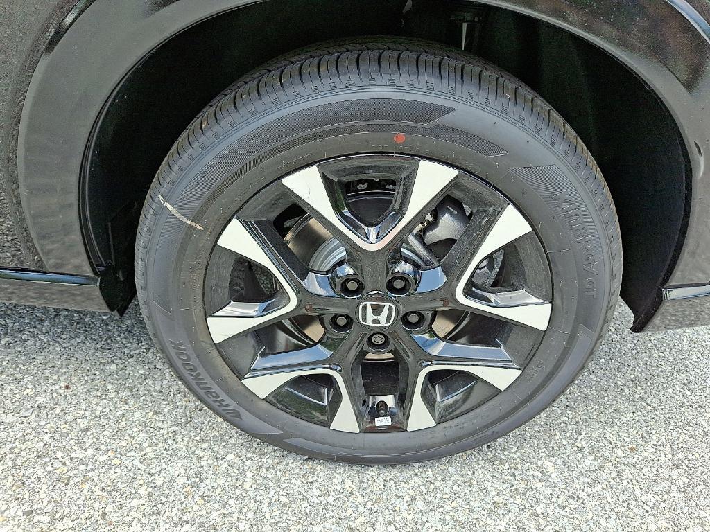new 2026 Honda HR-V car, priced at $32,519