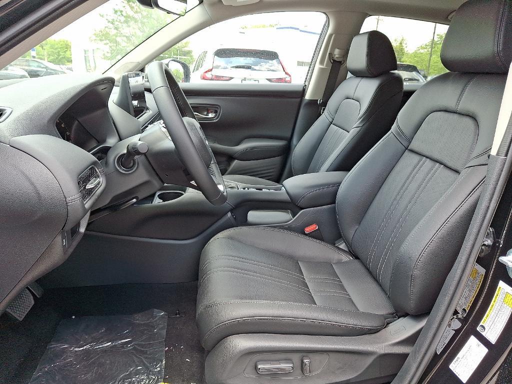 new 2026 Honda HR-V car, priced at $32,519