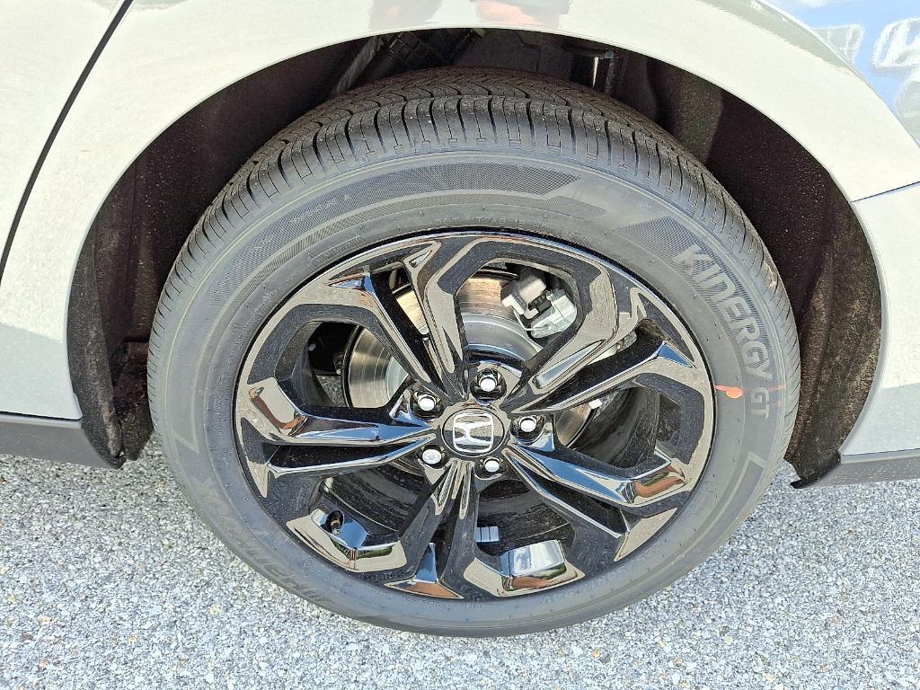 new 2025 Honda Accord car, priced at $31,762
