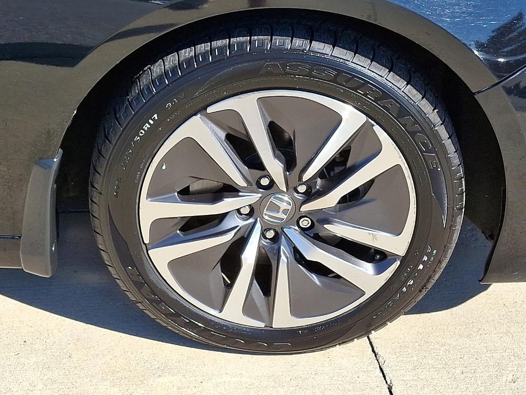 used 2020 Honda Accord Hybrid car, priced at $19,995