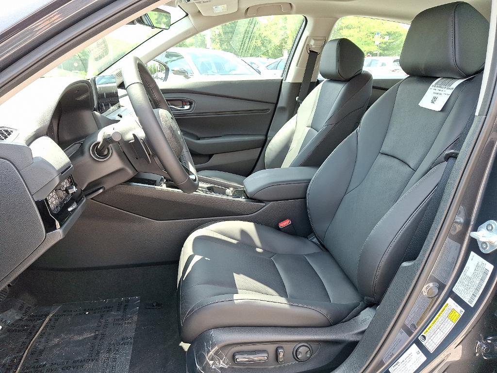 new 2025 Honda Accord Hybrid car, priced at $35,330