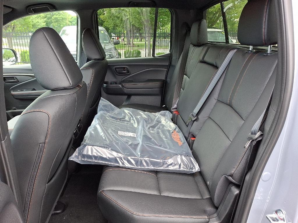 new 2025 Honda Ridgeline car, priced at $45,500